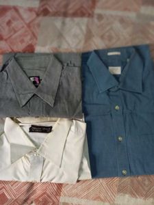 Bundle of 3 Men's Dress Shirts