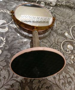 Tabletop Makeup Mirror With Free Gift 🎁