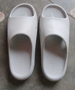 CROCS White Sliders