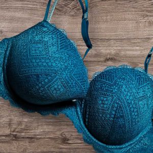 Kiabi luxurious Teal Lace Padded Bra