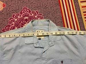 💙Light Blue Button-Up Shirt