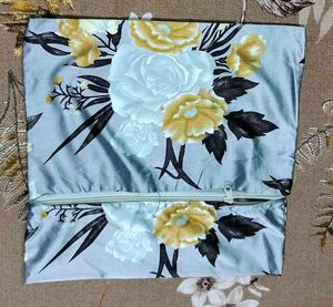 FLORAL PRINT CUSHION COVERS SET (BLUE)