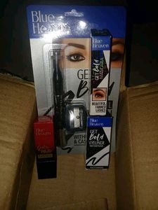 Blue Heaven Makeup Set