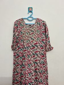 Bohemian Floral Embroidered Kurta