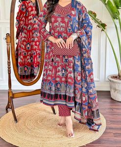 Maroon & Blue Elephant Print Kurta Set