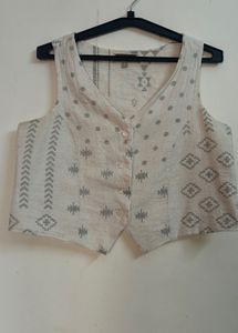 Stylish Ethnic Print Sleeveless Vest