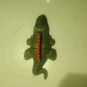 Vintage Alligator Toy Set Of 2
