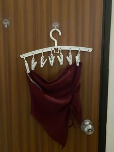 Chic Ruched Side Crop Top