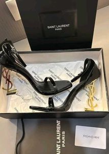 Saint Laurent Black Patent Heels