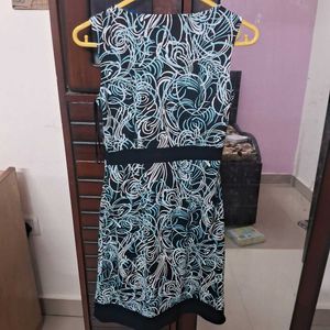 Stylish Sleeveless Print Dress