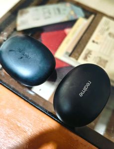 Realme Wireless Earbuds Case Q & Q2
