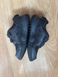 Adidas Unisex Kids Black Sneakers