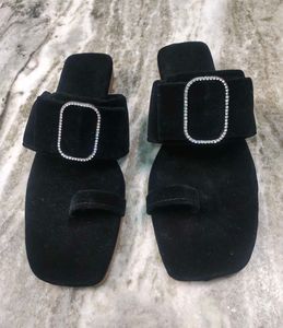 Black Flats For Women