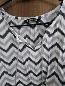 Chic Patterned Kurta Dress