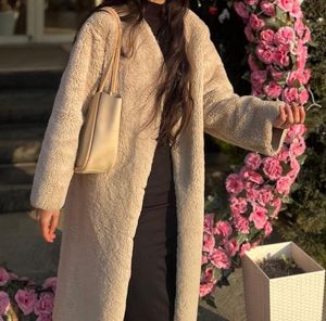 Cozy Fleece Jacket Beige