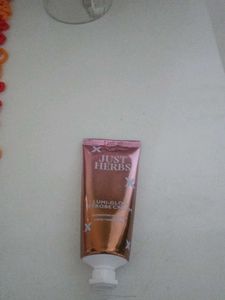 Just Herbs Lumi-Glo Strobe Cream