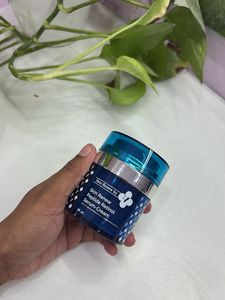 The Derma Co x Dr. V Skin Renew Peptide Retinol Se