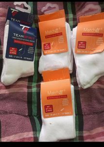 11-12 Year School Socks New With Tag