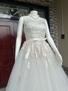 Luxury white gown with 3d lace appliques