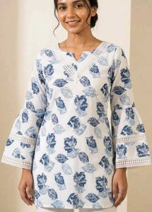 White Blue Leaf Print Kurta