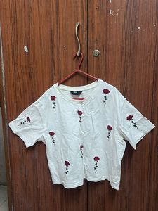 White Rose Print T-Shirt