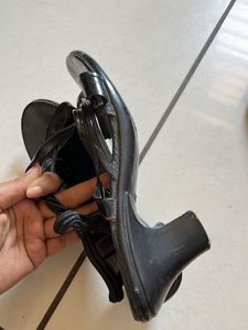 Stylish Black Strappy Wedge Sandals