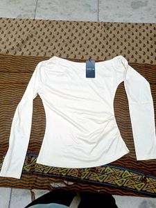 Branded top