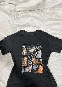 grey cat graphic tee