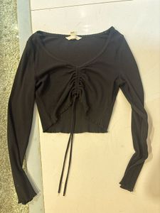 Chic Black Ruched Crop Top