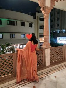 Elegant peach Saree