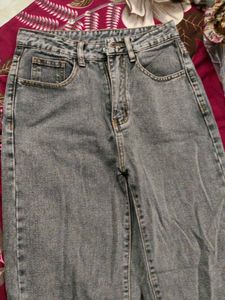 Stylish Grey Jeans