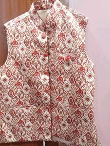 Elegant Red &amp; Cream Ethnic Nehru Jacket with Ikat-
