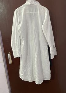 Black and white long sleeve blouse