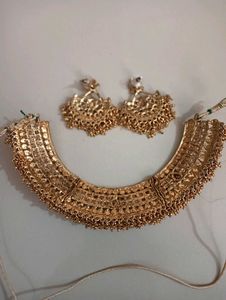2 mang tika, necklace and earring