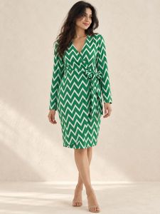 Green Zigzag Print Wrap Dress