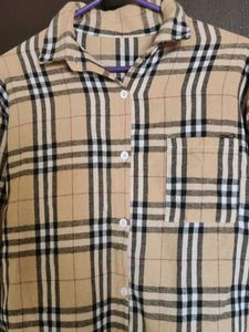Classic Plaid Button-Up Shirt