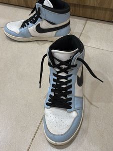 Air Jordan 1 High Sneakers