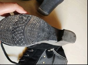 Black Stylish Women's Boots