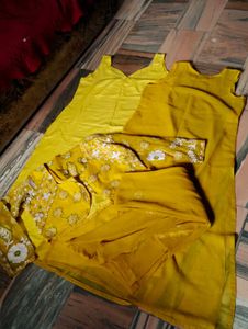 Beautiful Yellow Kurta Set chudidar model styl