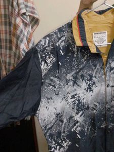 Men's Graphic Print Shirt