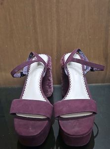 Charles&amp;Keith original heels🪩