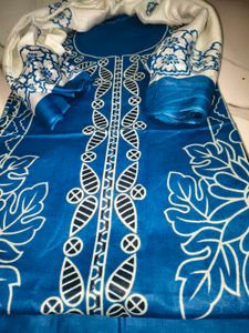 Blue Kurta Set with White Dupatta