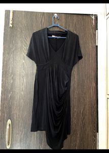 Chic Black Dress with side ruffle