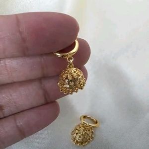 Elegant Gold Plated Jhumka Earrings