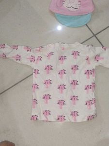 Baby Girl's Cute Cat Print Sleepsuit &amp; Hat Set