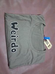 Grey Graphic T-Shirt "Weirdo" XL