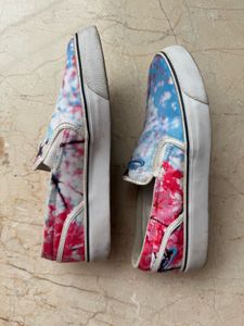 Nike - Cherry Blossom Slip-On Sneakers
