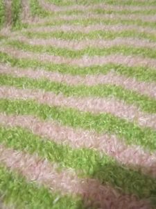 Girls Fuzzy Knit Sweater with topa hude