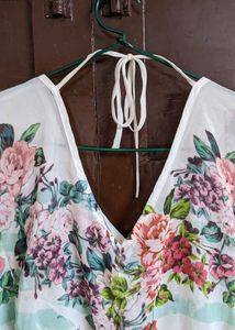 Flowy Floral Print Top
