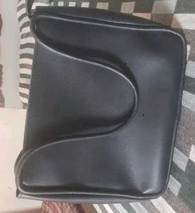 Chic Black Handbag